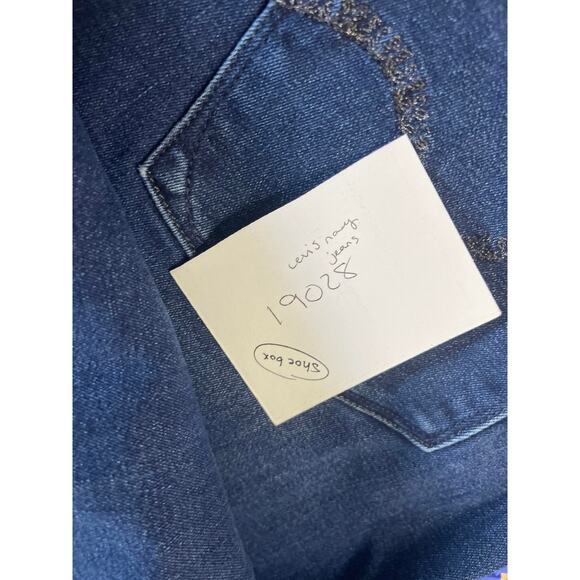 Levi's denim blue jeans women's size 16 512 Straight Leg * FLAW - see descri * - Picture 13 of 14